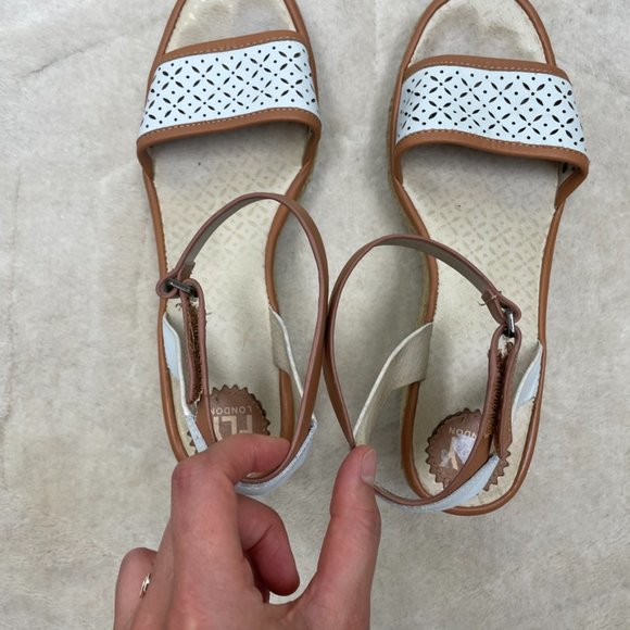 FLY London White Ekal Espadrille Wedge Sandals 41 - Picture 4 of 12